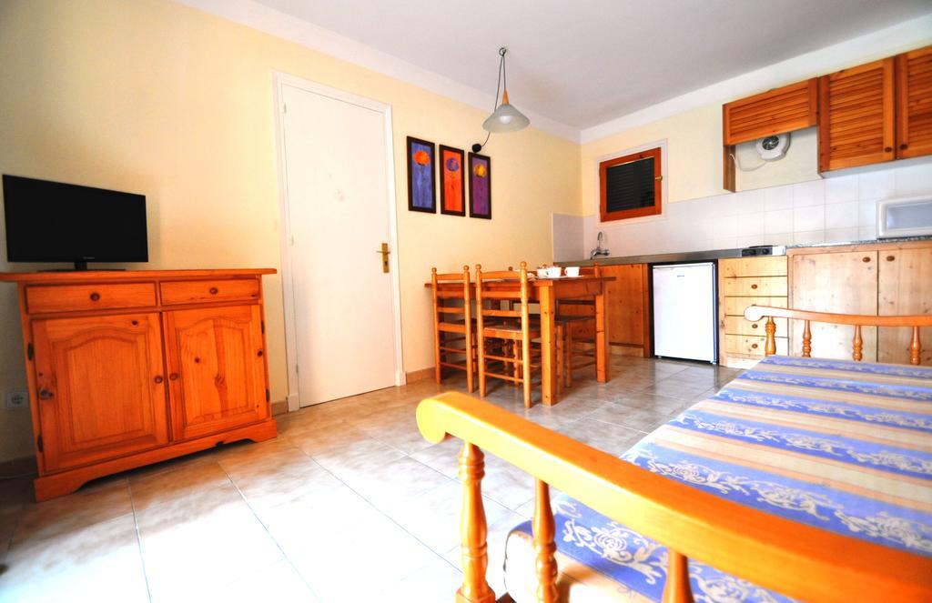 Sant Joan Apartaments - Adults Only Cala'N Blanes  Extérieur photo